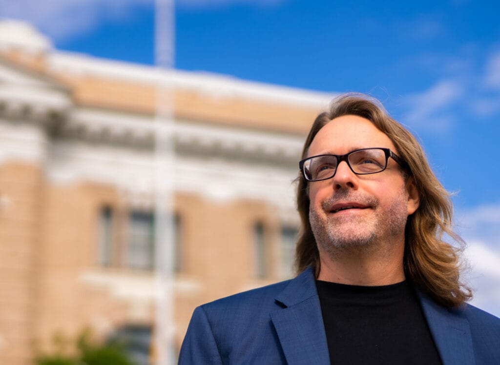 consult with shea updated headshots 05.2025 5